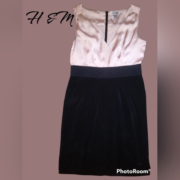 H&M Pin-up style dress - Picture 2 of 13